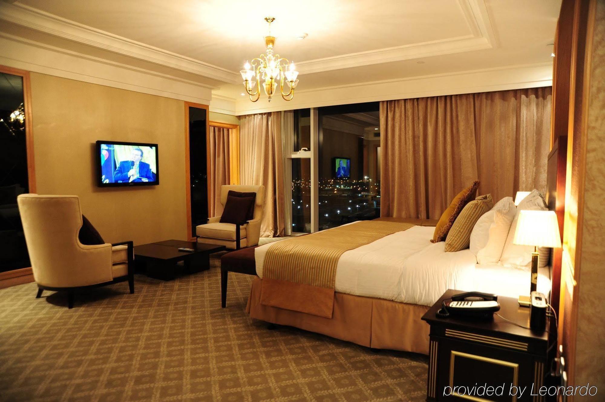 De Convencoes De Talatona Hotel Luanda Room photo
