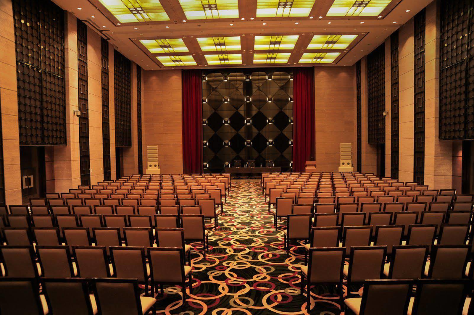 De Convencoes De Talatona Hotel Luanda Facilities photo