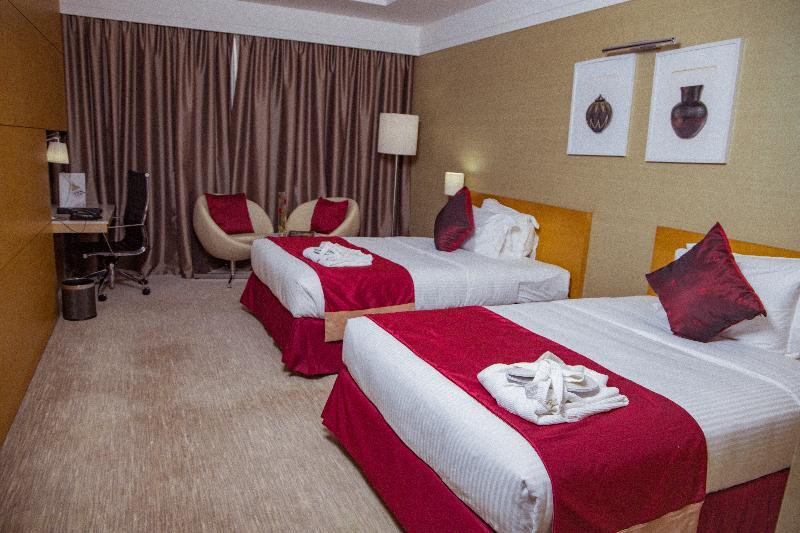 De Convencoes De Talatona Hotel Luanda Exterior photo